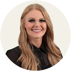 Tammy Williams - Headshot Circle 2025